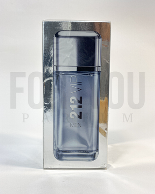 212 VIP Men Are You On The List NYC – CAROLINA HERRERA Eau De Toilette–foryou–prix de foryou parfumurie en ligne–vente de parfum original au Maroc–prix de foryou parfum