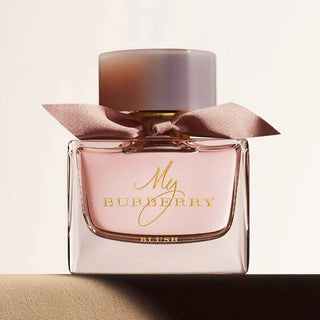 BURBERRY – MY BURBERRY BLUSH Eau de Parfum foryou.ma | vente de parfum original au Maroc pour homme et femme – Vous cherchez un parfum original ? Achetez des Parfums authentiques aux meilleurs prix au Maroc – foryou la meilleurs parfumerie en ligne